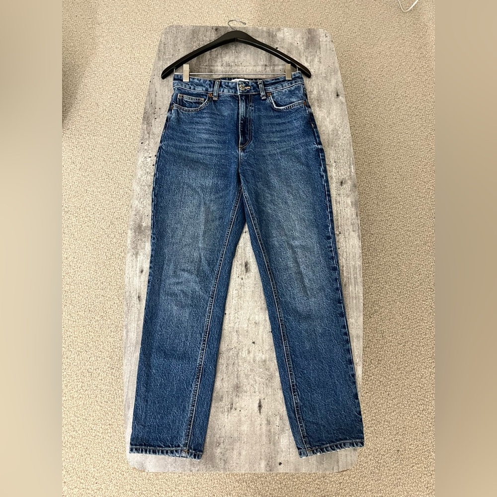 Zara Straight Jeans Size 6